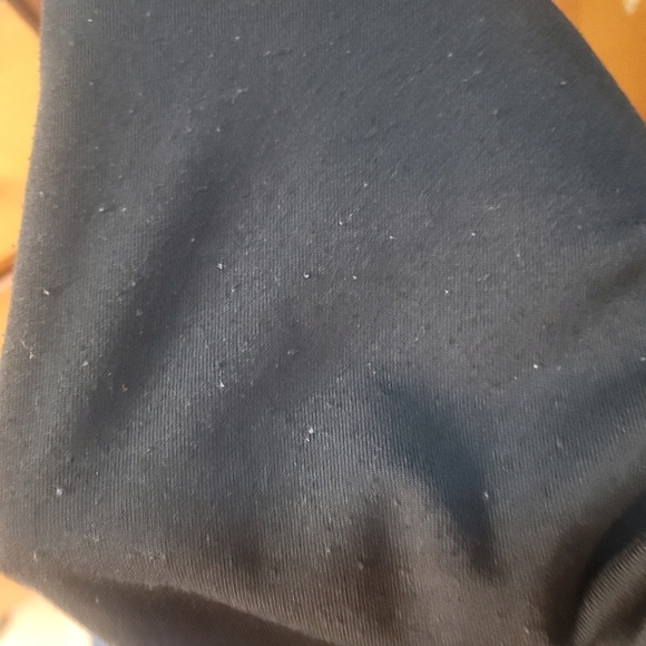 Lularoe Athletica classic tshirt size medium - Picture 5 of 6